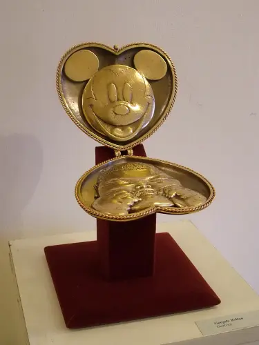 medal no.1 - DARLING -